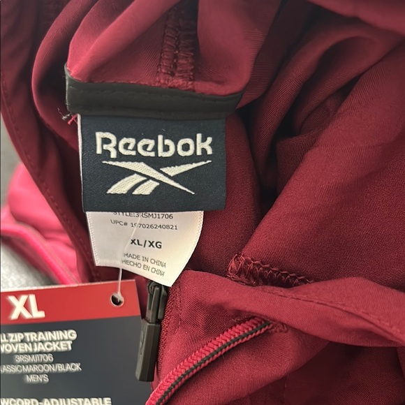 Reebok Burgundy and Black Windbreaker - Picture 4 of 4